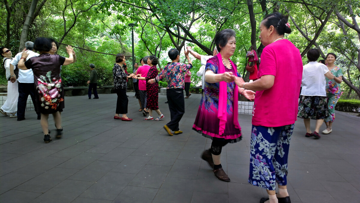 2020年劲舞团花园卡心时间_2021年劲舞团花园卡心时间_劲舞团情侣花园卡心