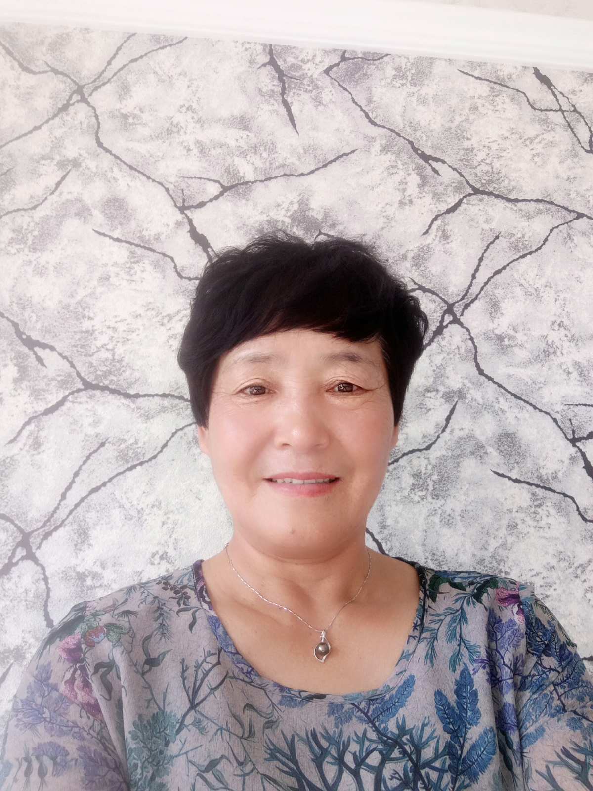 欧美老奶奶快爱自拍