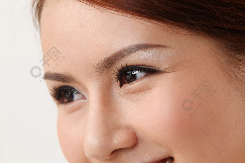 电眼美女_电眼美女购物狂_电眼美女大全