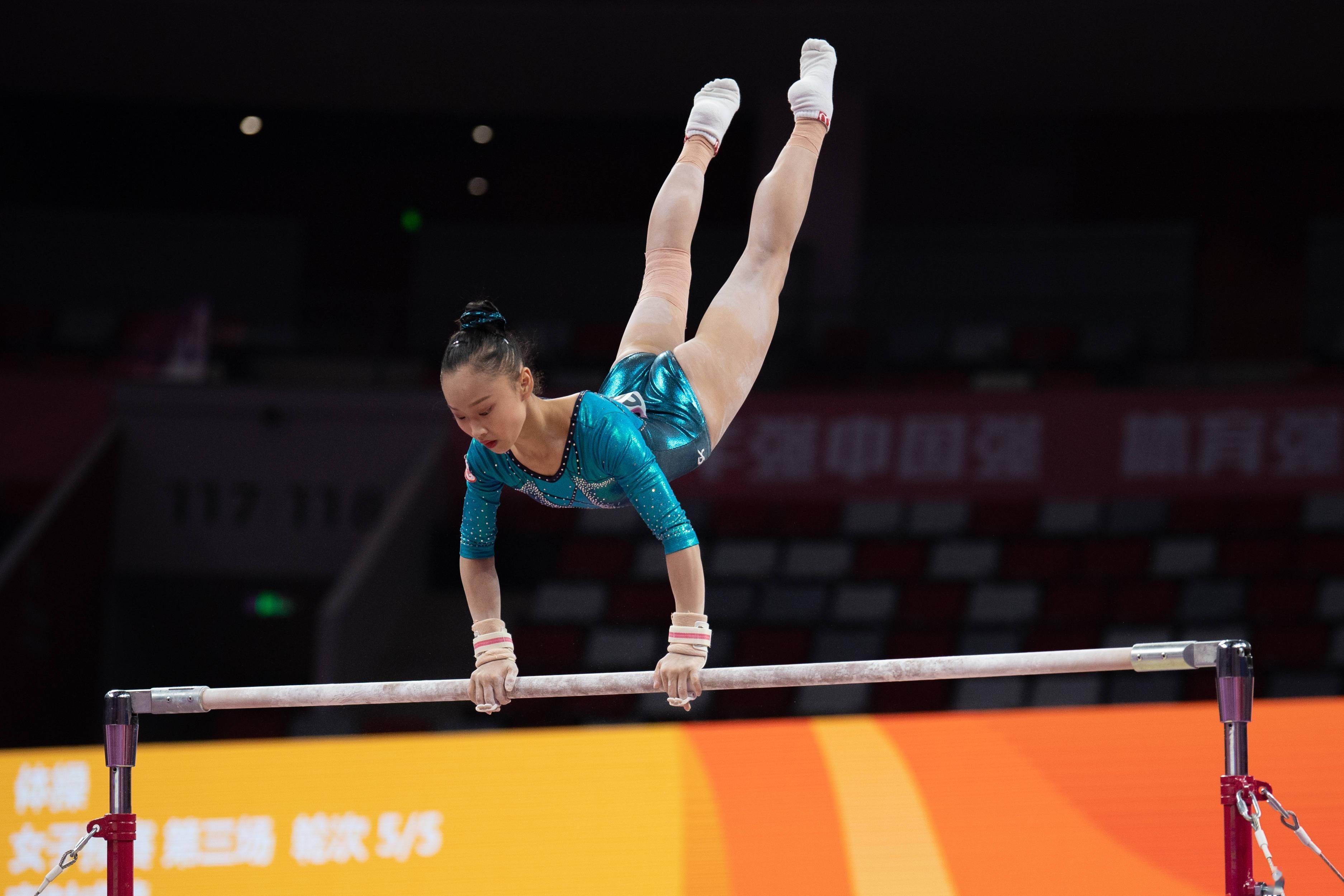 新体操(真)游戏_体操游戏教案_体操游戏实例