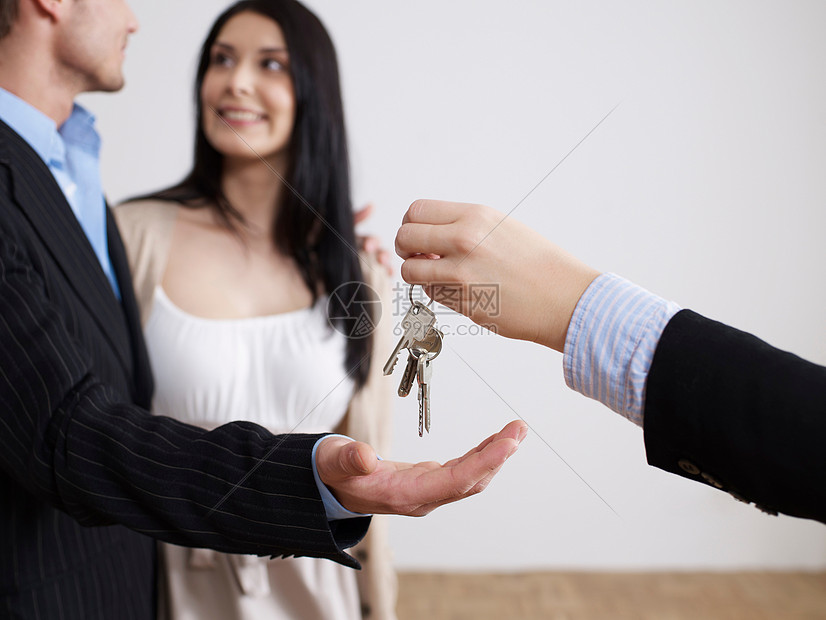 三对夫妻的钥匙游戏_钥匙的游戏叫什么_钥匙游戏美剧
