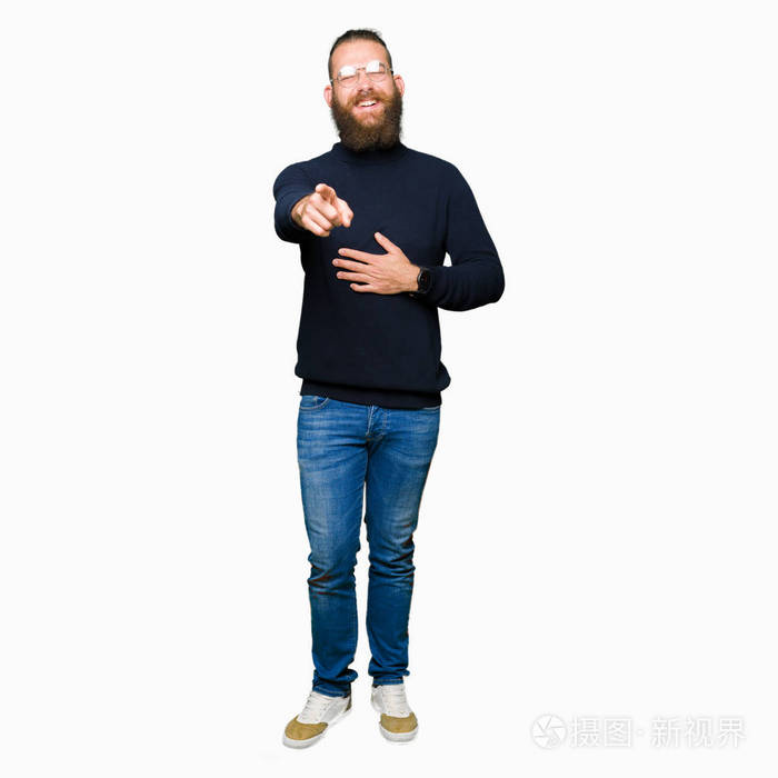 羞愧美女猜拳什么意思_和美女猜拳的手机游戏_羞愧美女猜拳
