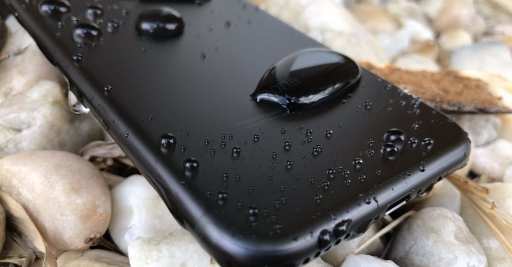 苹果13有防水功能吗_防水苹果功能有什么用_防水的iphone有哪些