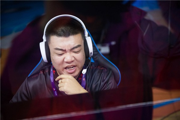 亮亮手机游戏_亮亮游戏解说_亮亮单机游戏