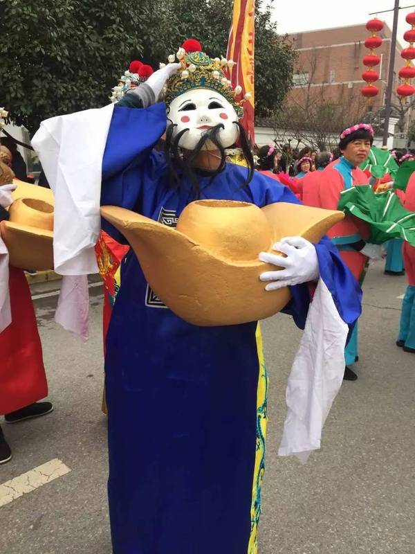 年初五迎财神的由来_财神迎初五大年是哪一天_大年初五迎财神