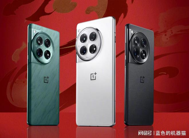 哪个配置手机可以吃鸡游戏_可以吃鸡的手游_手机吃鸡吃配置吗