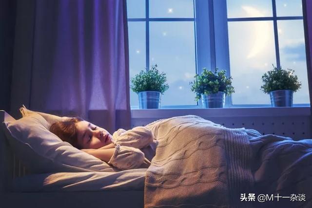 梦见打游戏输了是什么意思_梦见女友玩手机打游戏输了_女人梦见自己打游戏