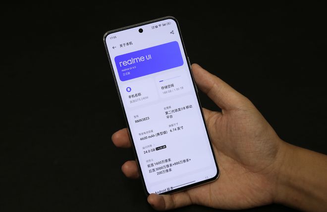 又能打游戏内存又大的手机_内存大玩游戏好的手机_内存大的手机游戏