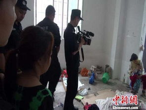 小小警察抓贼 